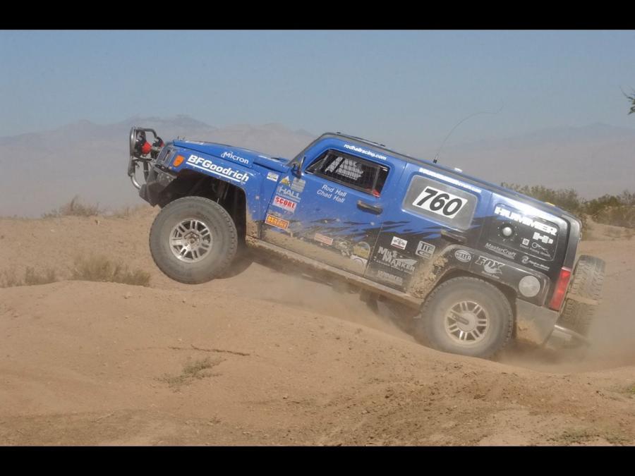  Hummer H3 Racing 2007 года  (фото 4 из 16)